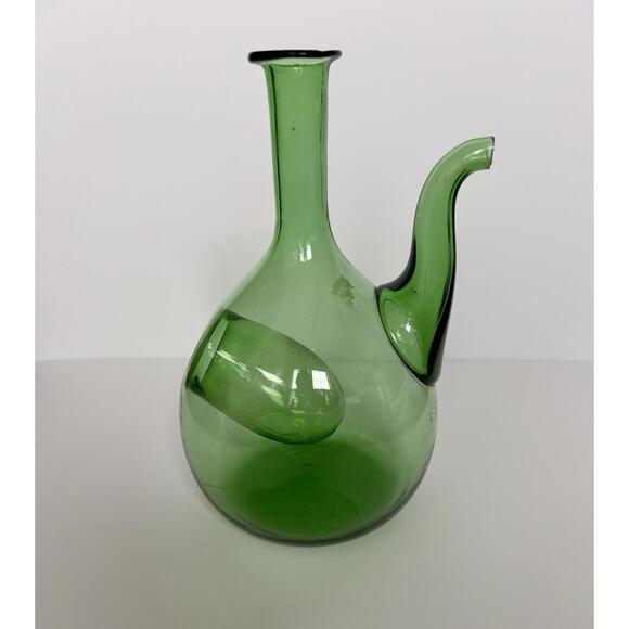 Other - VINTAGE HAND BLOWN GREEN GLASS WINE BOTTLE DECANTER FROM ITALY